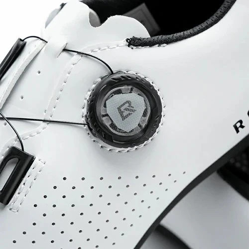 CR4 Clipless Cycling Shoes - Image 6