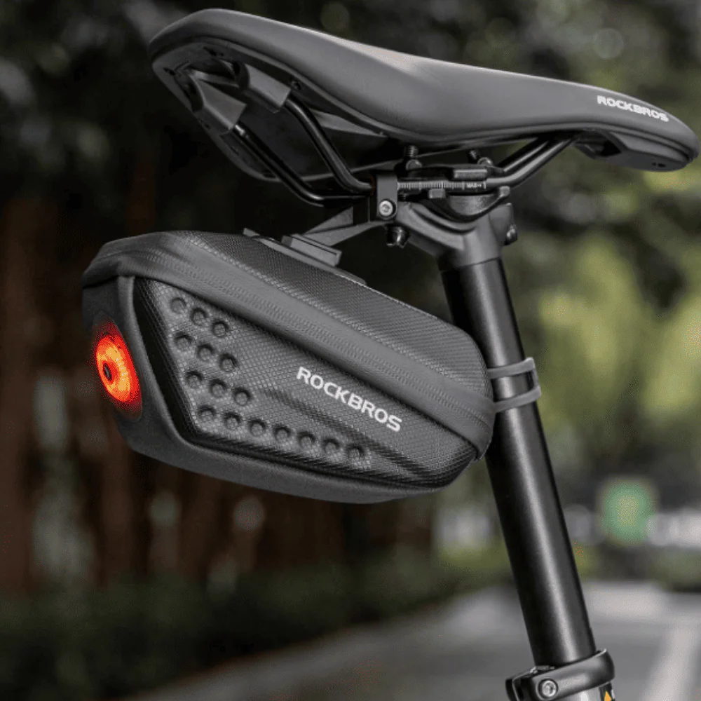 Hard Shell Bike Saddle Bag with Rear Light-0.45L - Image 3