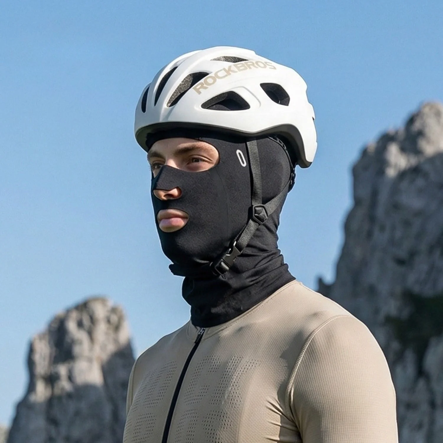 Ice Silk Seamless Balaclava - Image 11