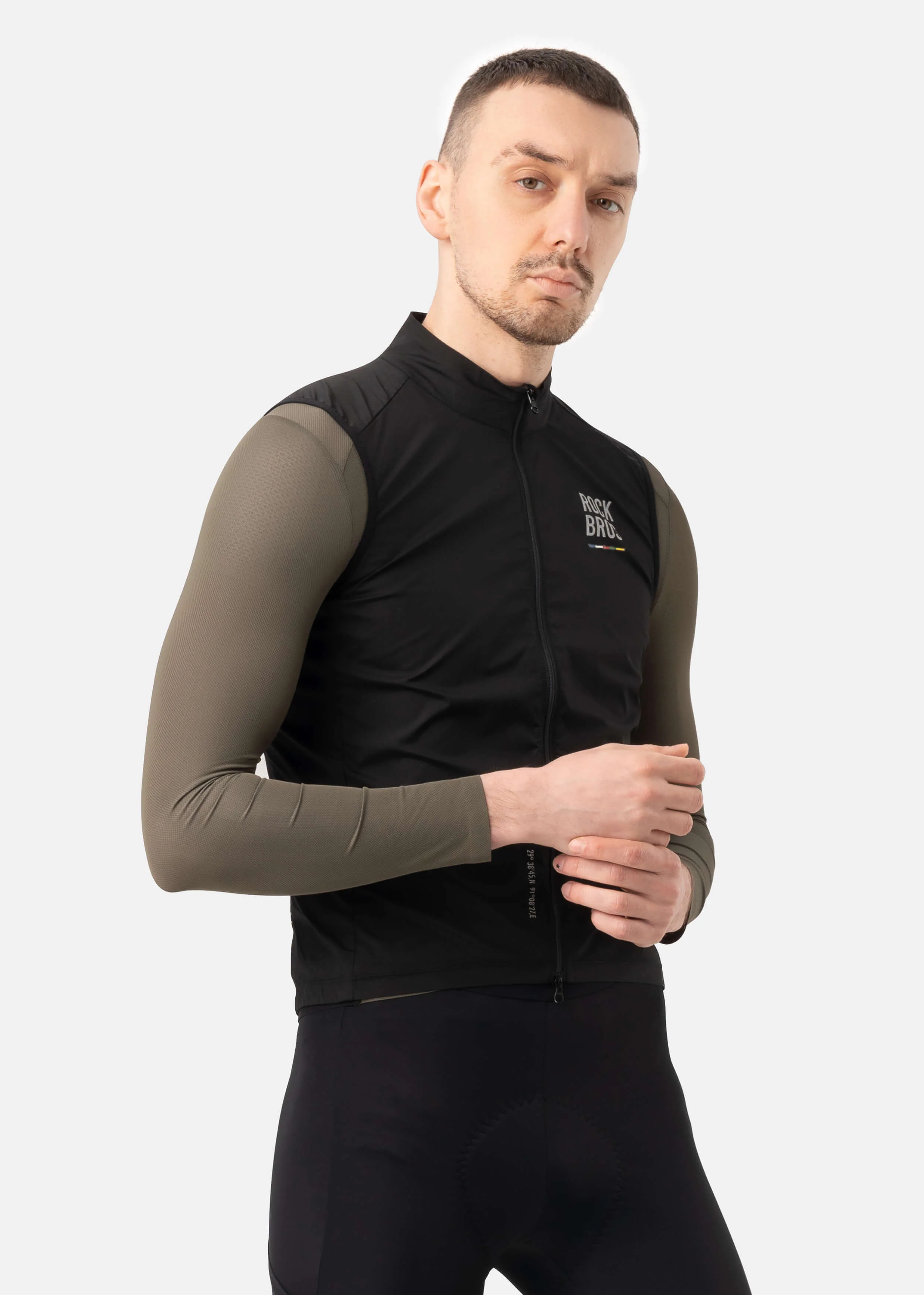 ROAD-TO-SKY Lightweight Windproof Cycling Vest - Image 19