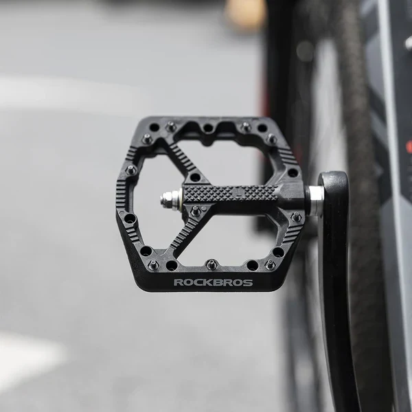 Nylon MTB Bike Pedals with Bearings - Image 6