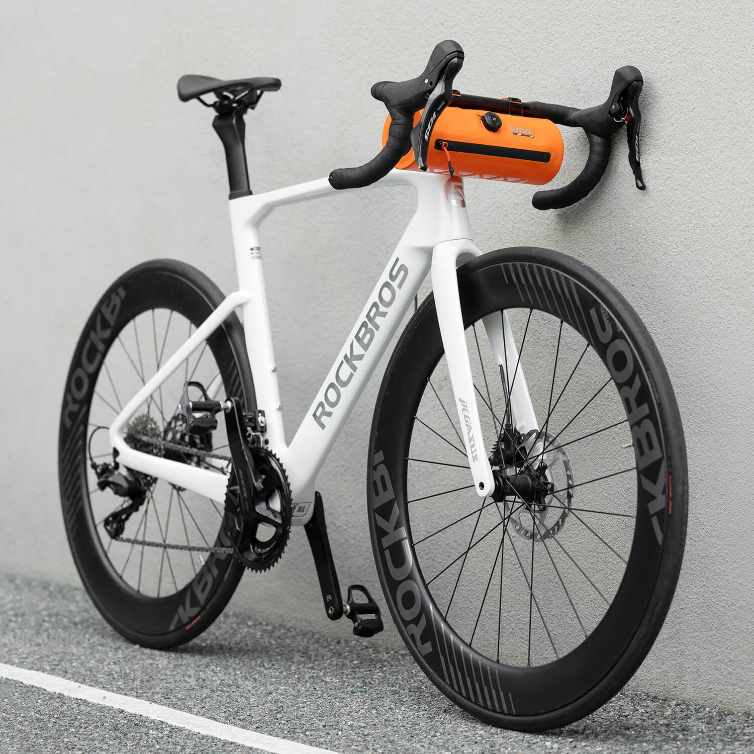 ROAD TO SKY Bike Handlebar Bag 100% Waterproof 2L - Image 9