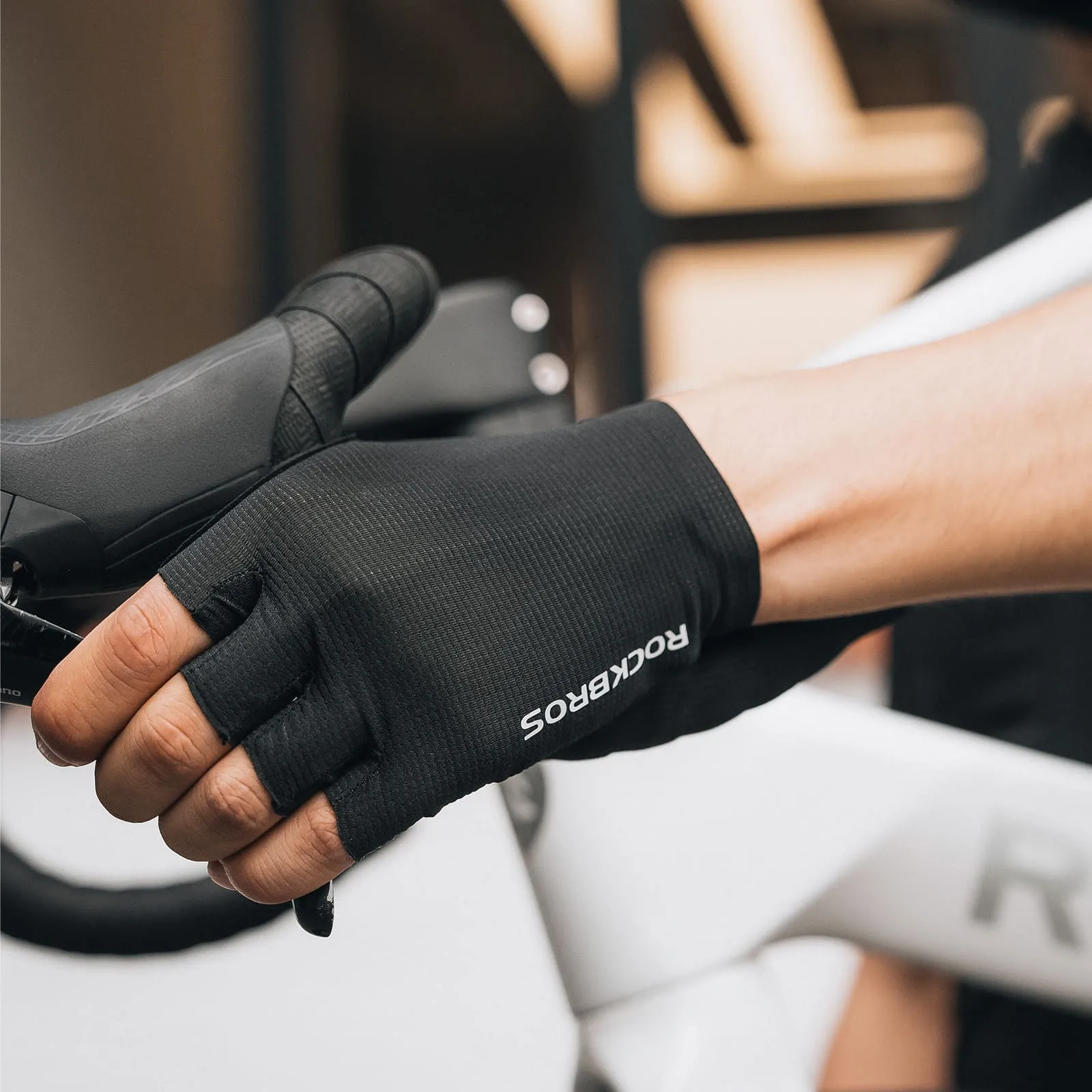 S396 Solid Color Short Finger Cycling Gloves - Image 10