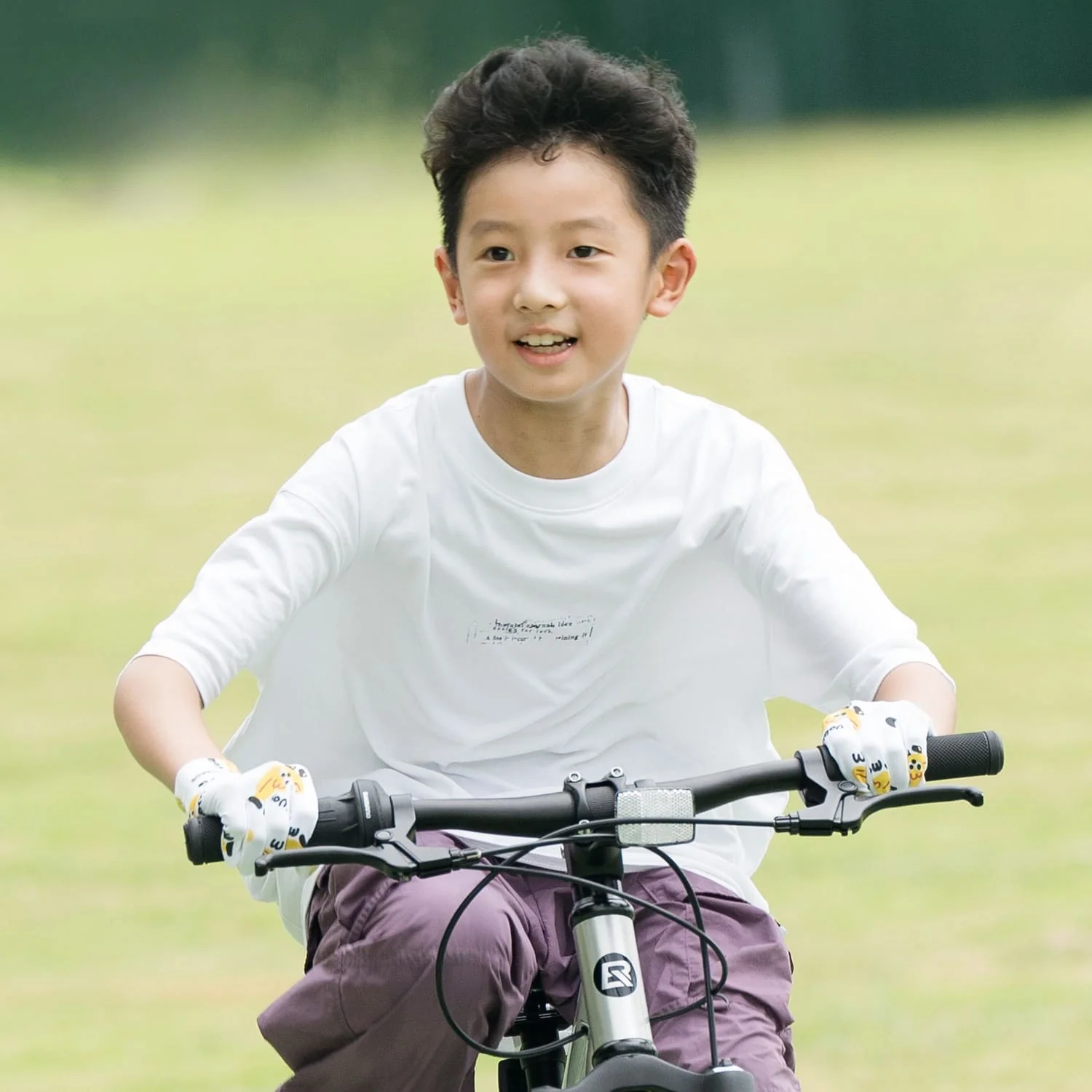 S401 Kids Sun Protection Cycling Gloves - UPF50+ - Image 12