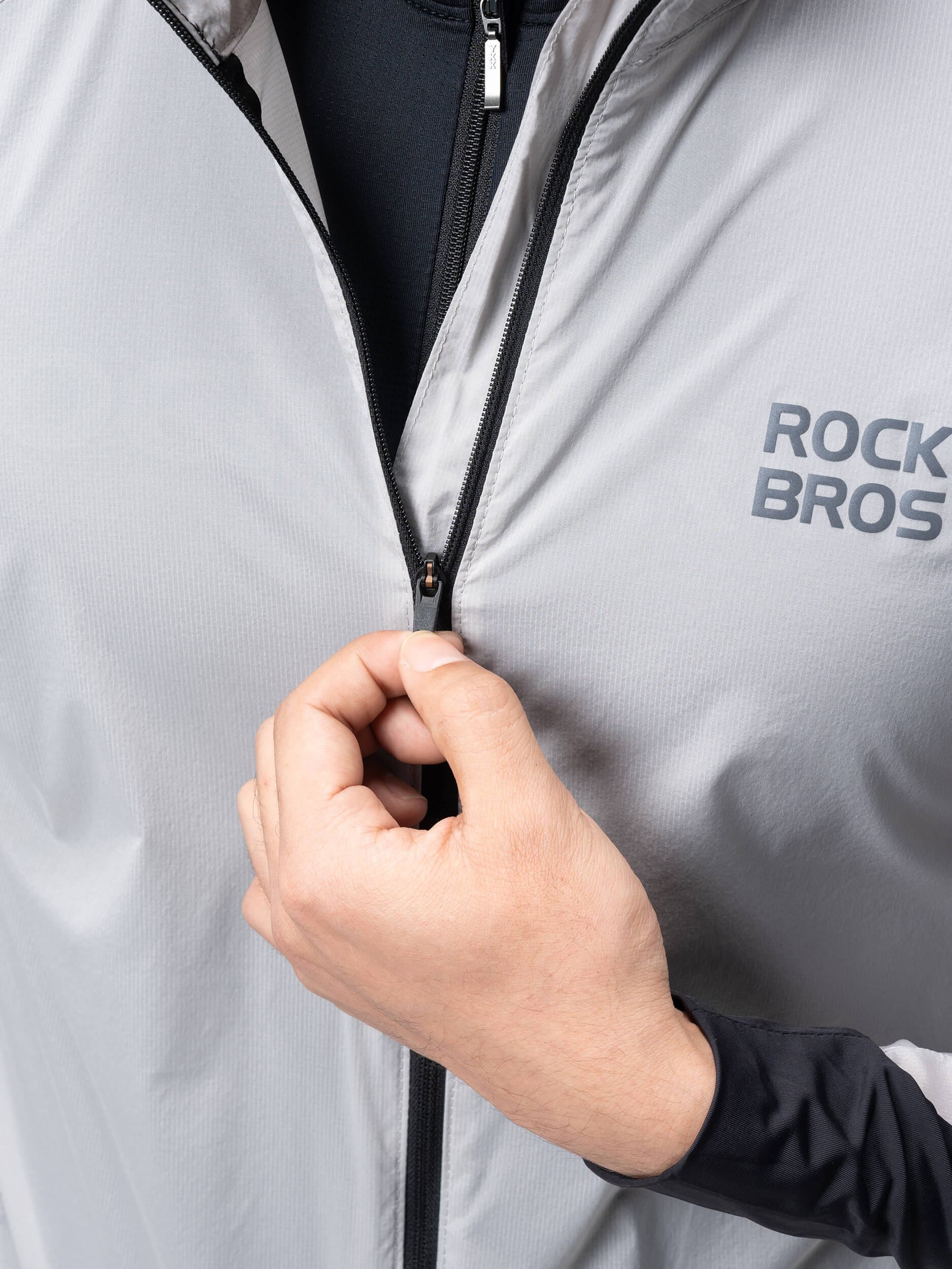 Unisex Lightweight Cycling Windbreaker Jacket - Image 5